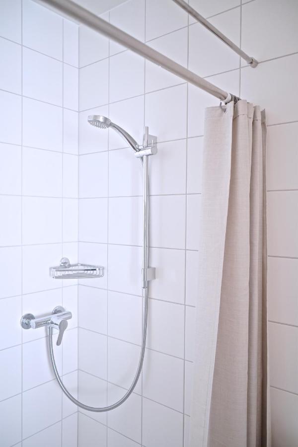 Auberge Des Vergers Meyrin Bagian luar foto